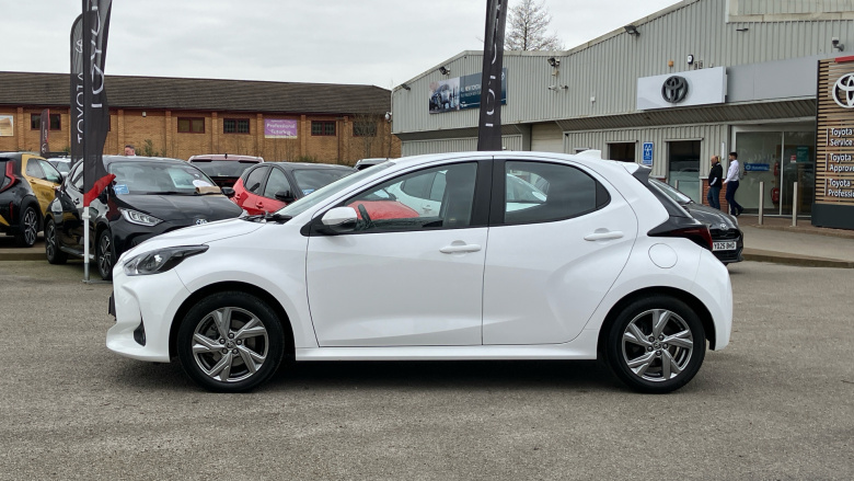 Toyota Yaris 1.5 Hybrid Icon 5dr CVT Hybrid Hatchback